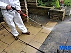 Чистка брусчатки