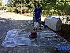 Чистка брусчатки