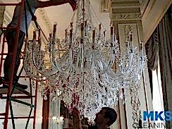 Мытье люстр