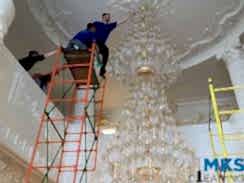 Мытье люстр