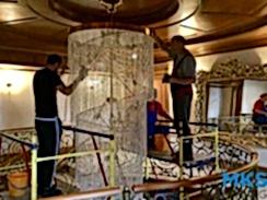 Мытье люстр