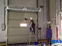 Площадь (14 000 м2)