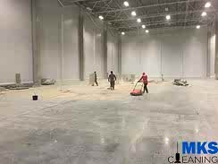 Площадь (14 000 м2)