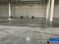 Площадь (14 000 м2)