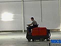 Площадь (14 000 м2)