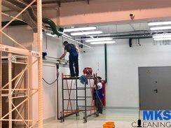 Площадь (14 000 м2)